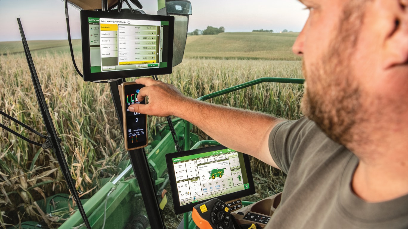 Equipo agrícola conectado con agricultura de precisión